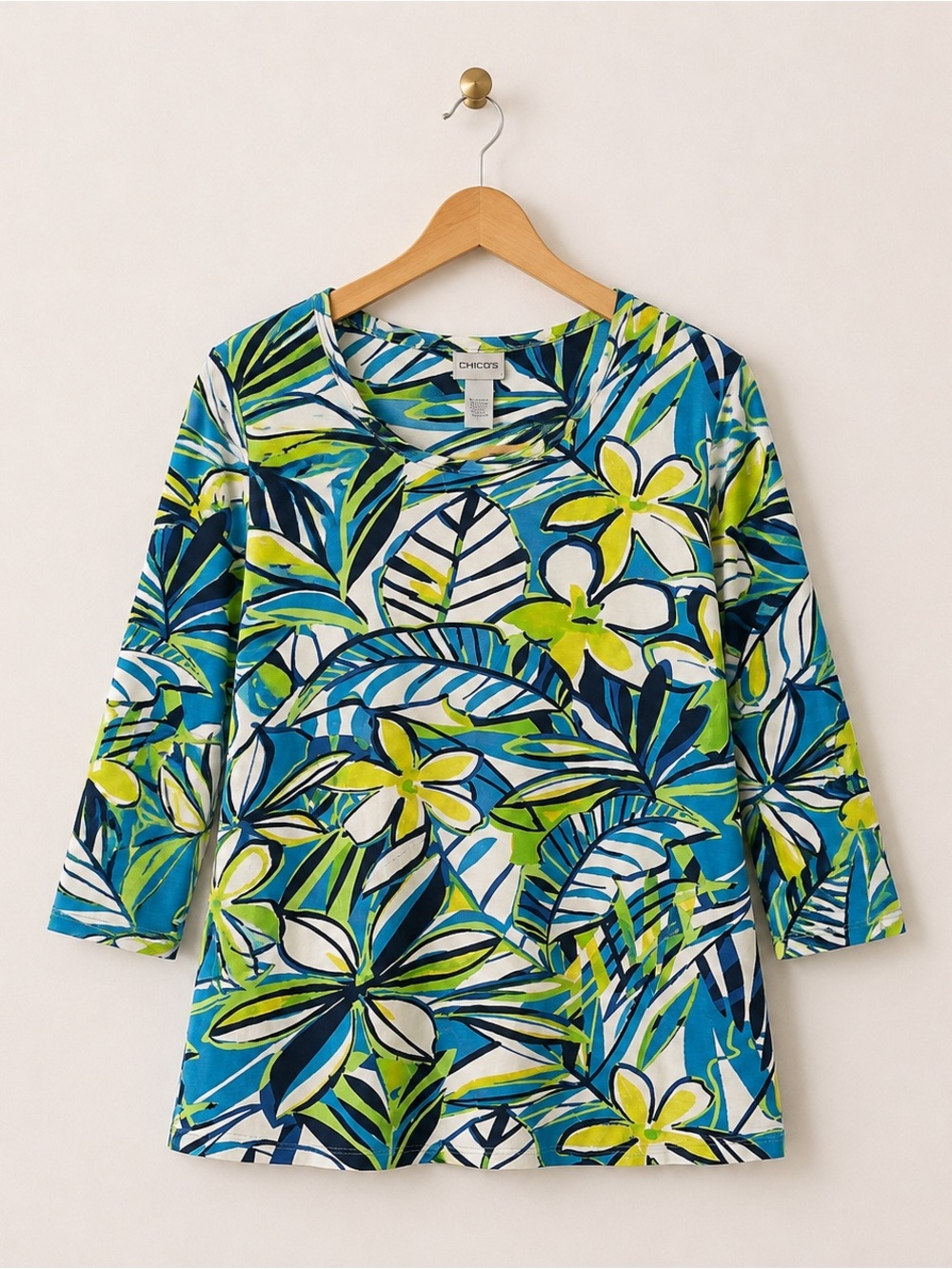 Chico's Size 3 Tropical Palm Leaf Floral Rayon Stretch Top Blue Lime Green XL